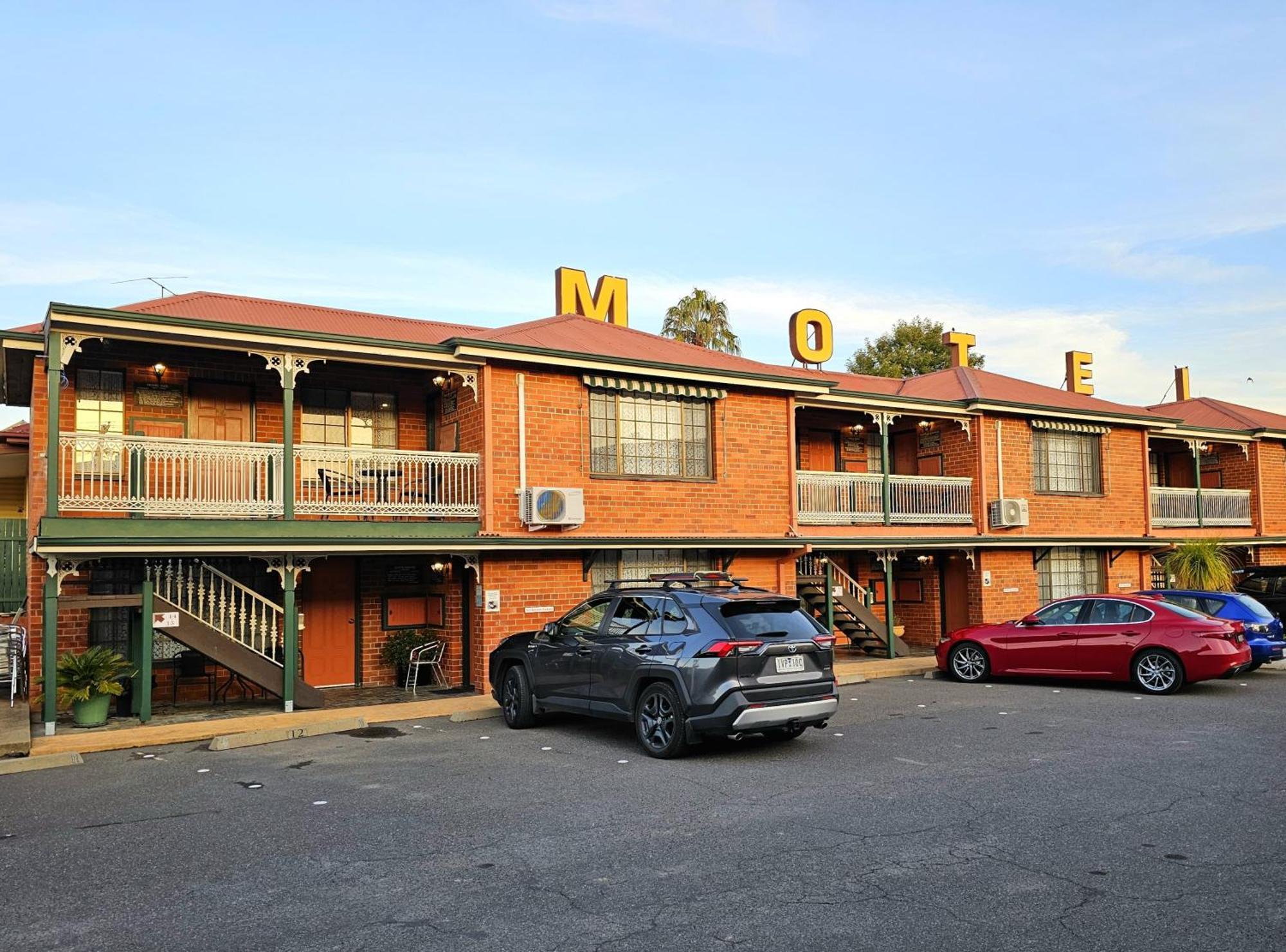Poet'S Recall Motel Gundagai Exterior foto